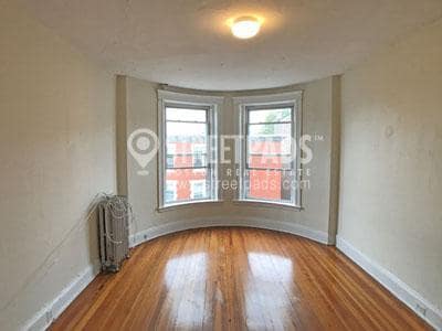 3 bedroom in Boston MA 02135 - 3 bedroom in Boston MA 02135 Apartment