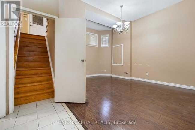 Building Photo - 639 Twain Ave