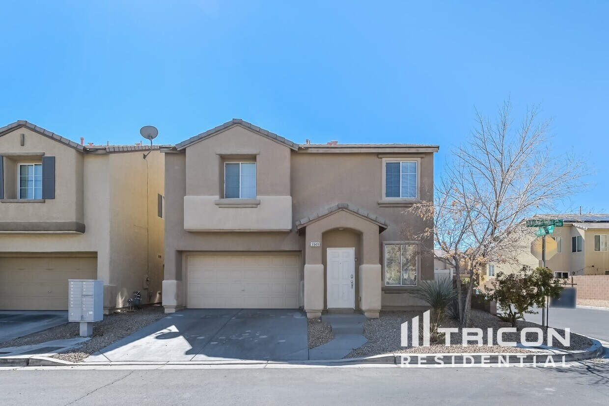 Primary Photo - 3949 Meadow Foxtail Drive Las Vegas NV
