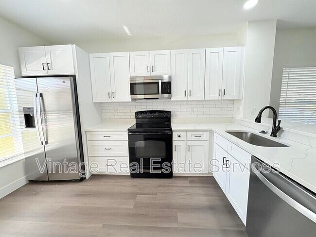 Foto del edificio - 8502 Gablebend Way