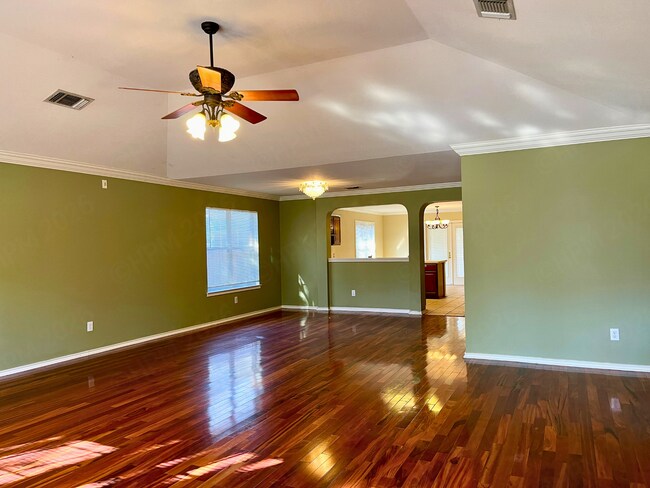 Foto del edificio - Elegant 3 Bedroom Home Near Medical Center in Northwest San Antonio