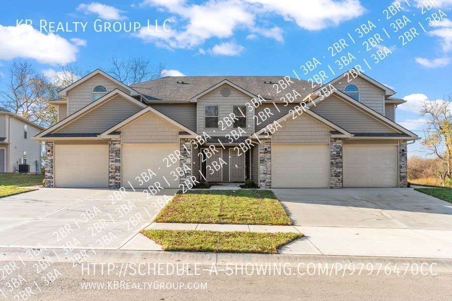 Primary Photo - Newer Super 2 Bed Townhome in Belton; Raym...