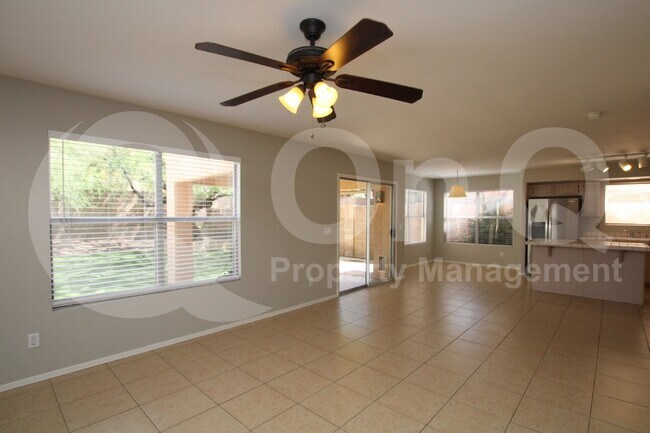 Building Photo - 6626 E Raftriver St