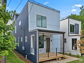 Building Photo - 569 Middle St SW