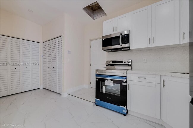 Foto del edificio - 10421 SW 184th St
