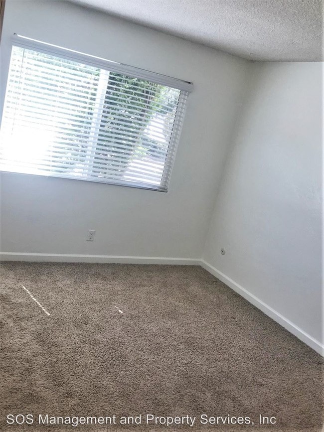 Foto del edificio - 1717 N Vulcan Ave