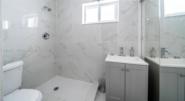Foto del edificio - 1650 SW 63rd Terrace
