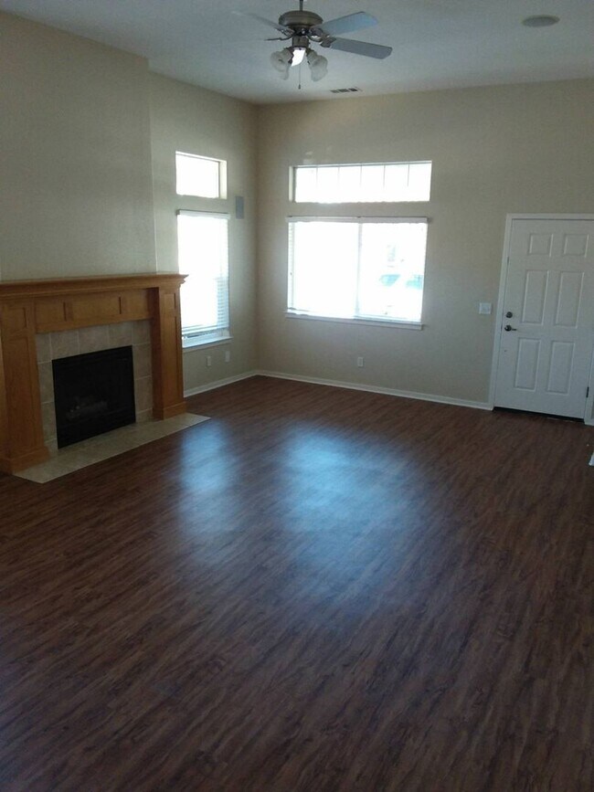 Building Photo - 1591 Huckleberry Arroyo Grande CA
