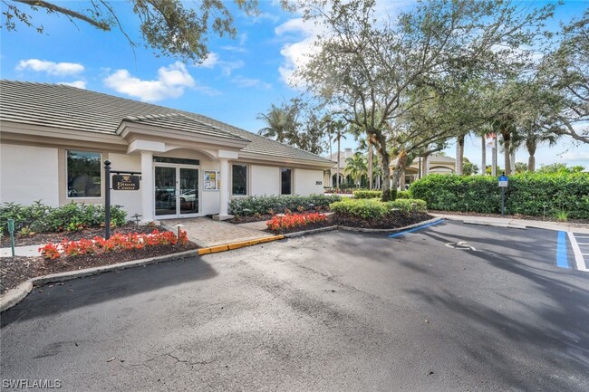 Foto del edificio - 2790 Cypress Trace Cir