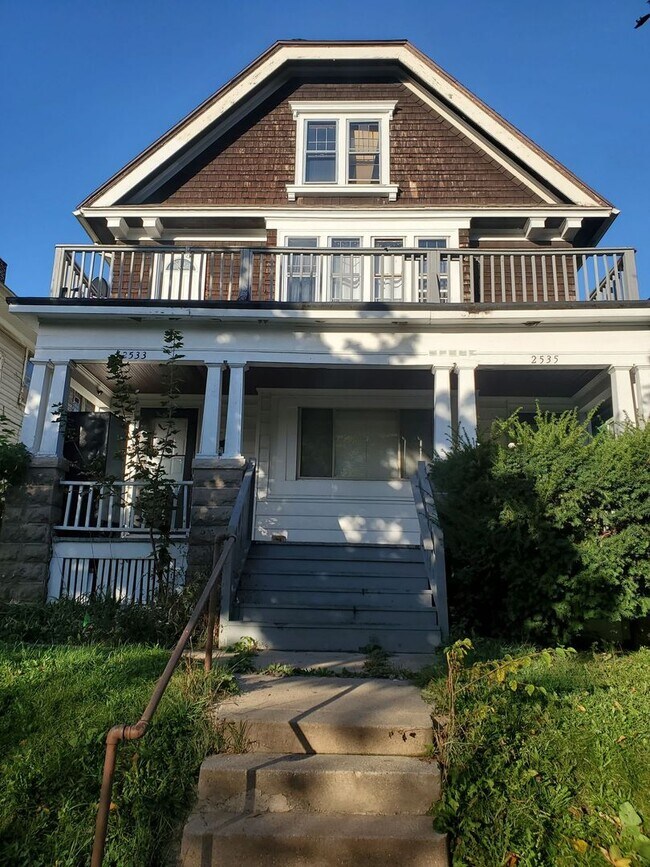 Building Photo - 2533-2535-2535 N 49th St