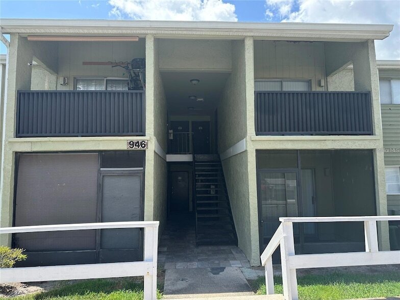 Photo - 946 Lake Destiny Road Unit D
