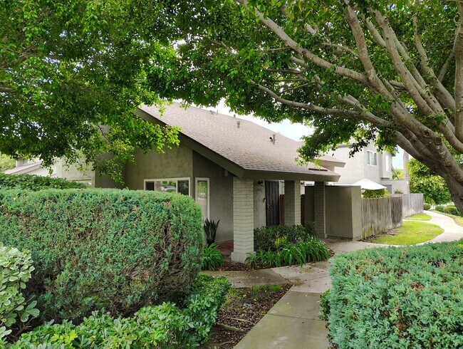 Building Photo - 10805 Caravelle Pl