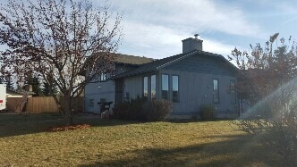 Building Photo - 102 W Heights Bay