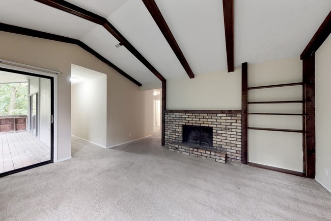 Building Photo - Fontenelle Hills