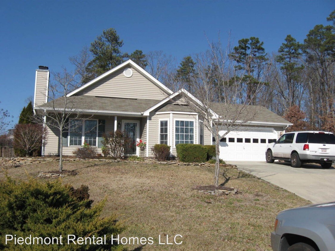 511 Woodhollow Ct, Mc Leansville, NC 27301 House Rental in Mc