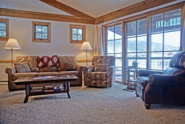 Foto del edificio - 2933 Mountaineer Cir