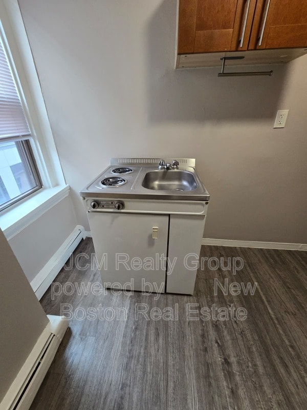 Building Photo - 191 Green St