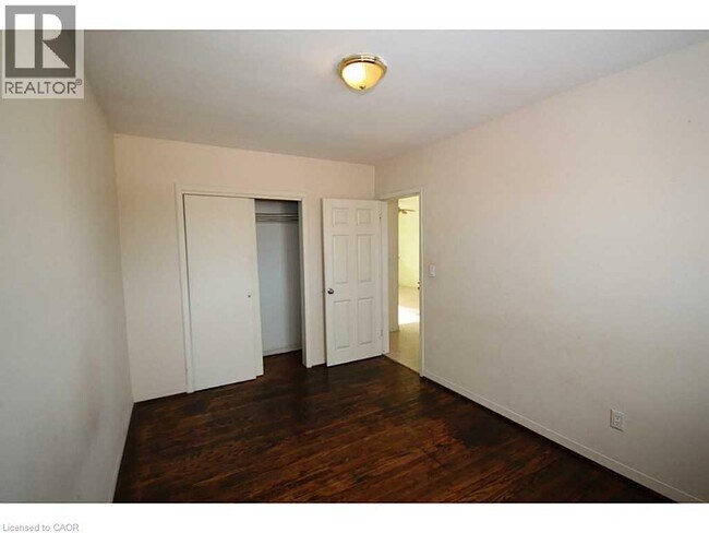 Building Photo - 115 SIXTH Avenue