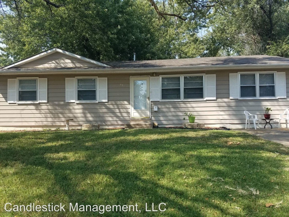 Foto principal - 810 SE 35th Ter