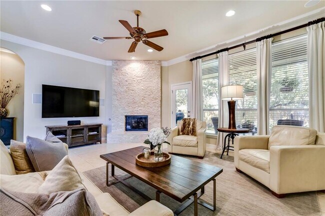 Building Photo - 7500 Black Mountain Dr