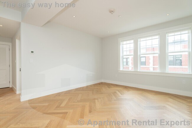 Foto del edificio - 18 Forest St