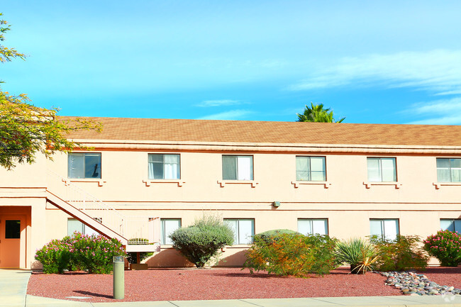 Building Photo - B'nai B'rith Covenant House