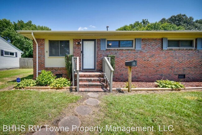 Foto del edificio - 3 br, 2 bath House - 216 Matt Lane