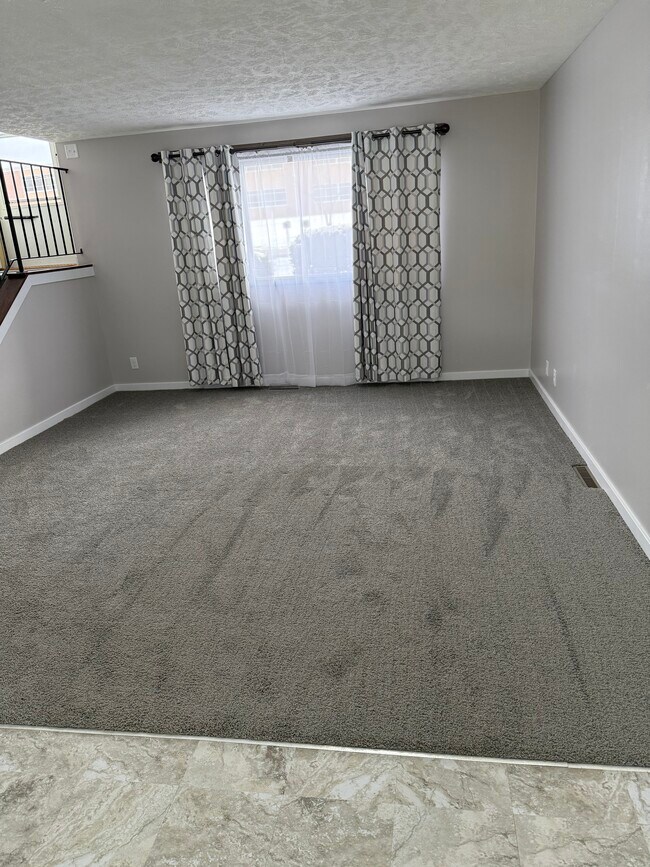 Sala de estar - 4811 S 45th St