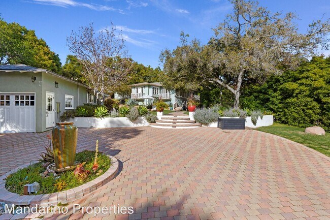 Foto del edificio - 4 br, 4 bath House - 748 Mission Canyon Road