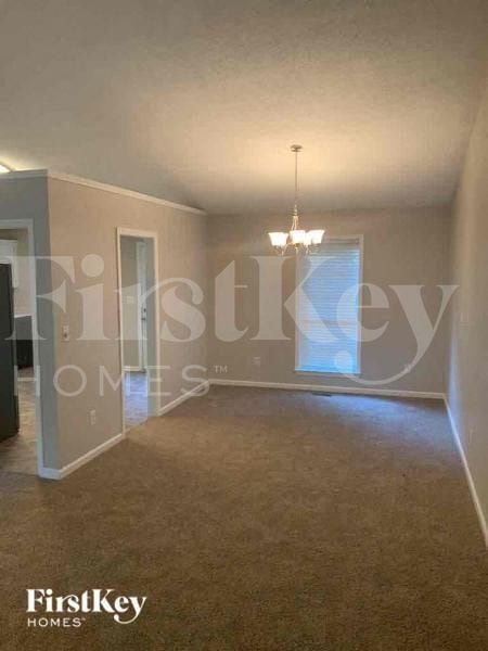 Building Photo - 4238 Sturbridge Dr