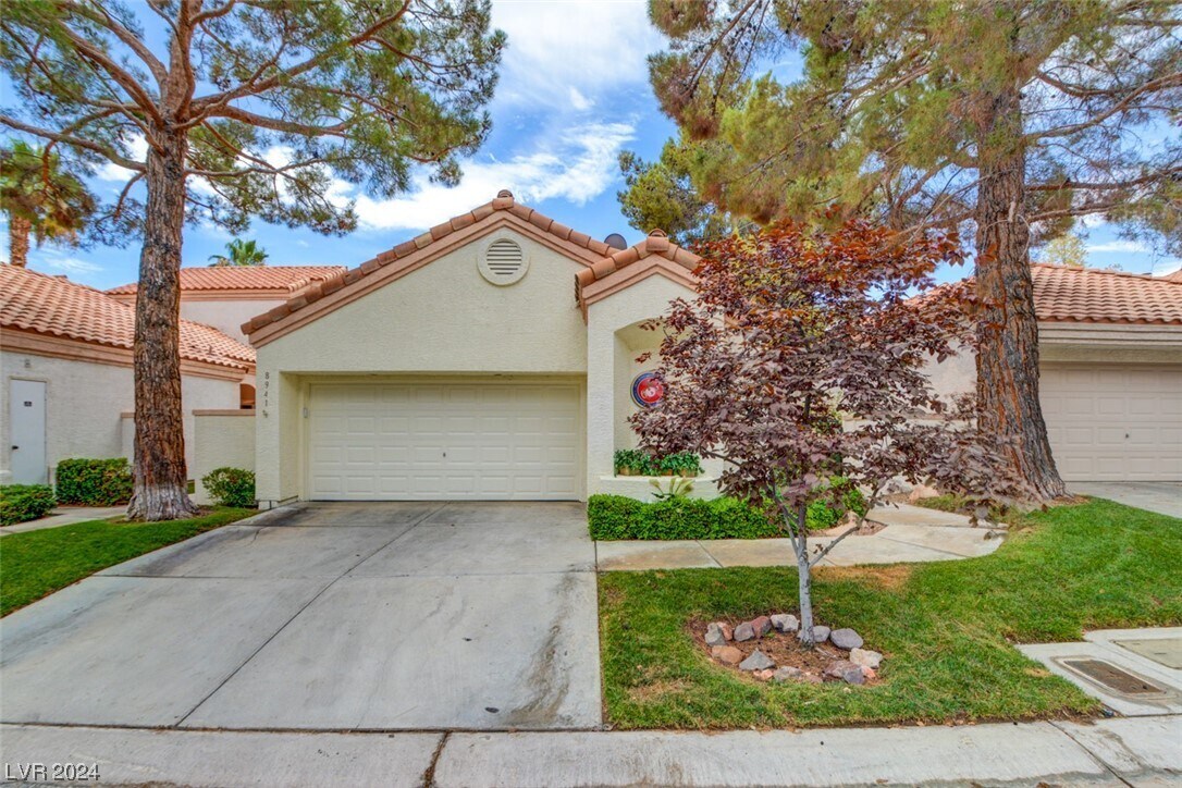 Foto principal - 8941 Diamond Falls Dr