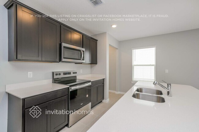 Building Photo - 3603 Hornbeam Rd