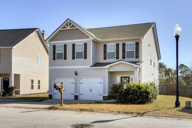 Building Photo - 4 Bedroom in Heart of Grovetown!