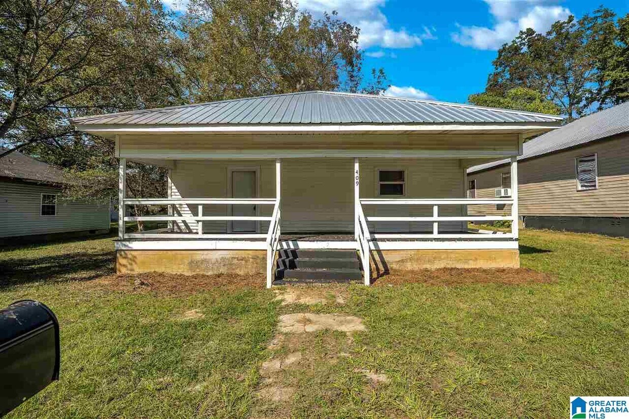 409 Howard St, Talladega, AL 35160 House Rental in Talladega, AL