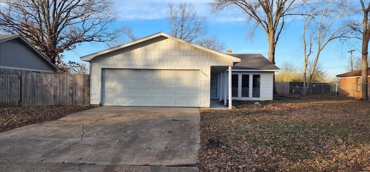 Photo - 1007 N Roselawn Dr.