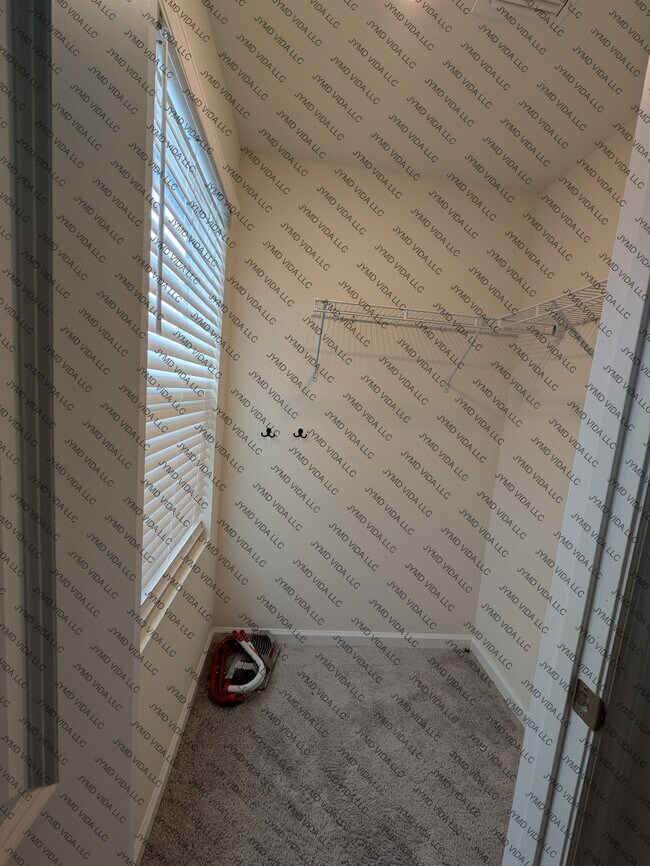 Building Photo - 2280 Litchfield Lp