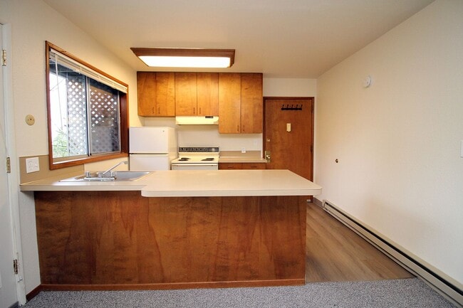 Foto del edificio - 1001 SW Woods St