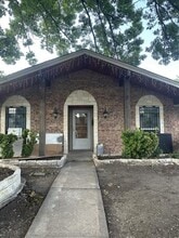 Building Photo - 3417 Blue Ridge Ln