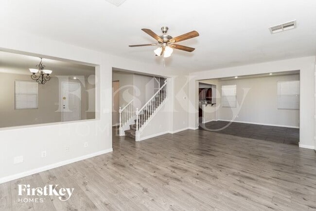 Building Photo - 9032 W Sendero Ave
