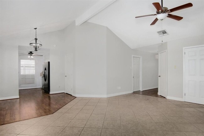 Foto del edificio - 17622 Heritage Cove Dr
