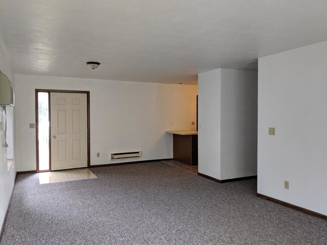 Building Photo - 5185 Cheney Dr