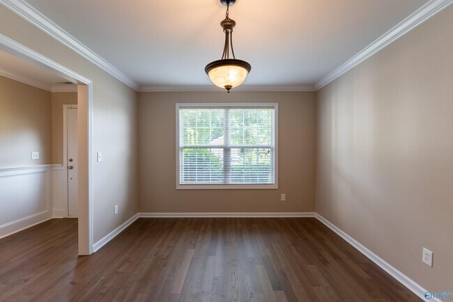 Building Photo - 109 Harness Dr