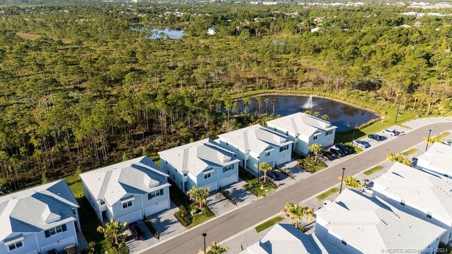 Building Photo - 250 Osprey Preserve Blvd