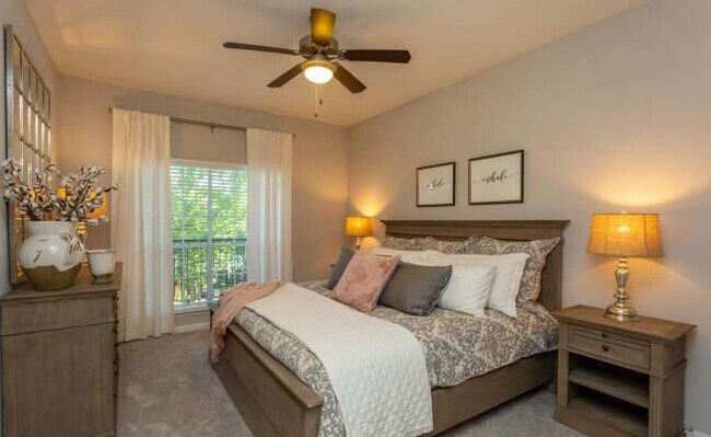 Building Photo - 3 bedroom in Sugar Land TX 77478