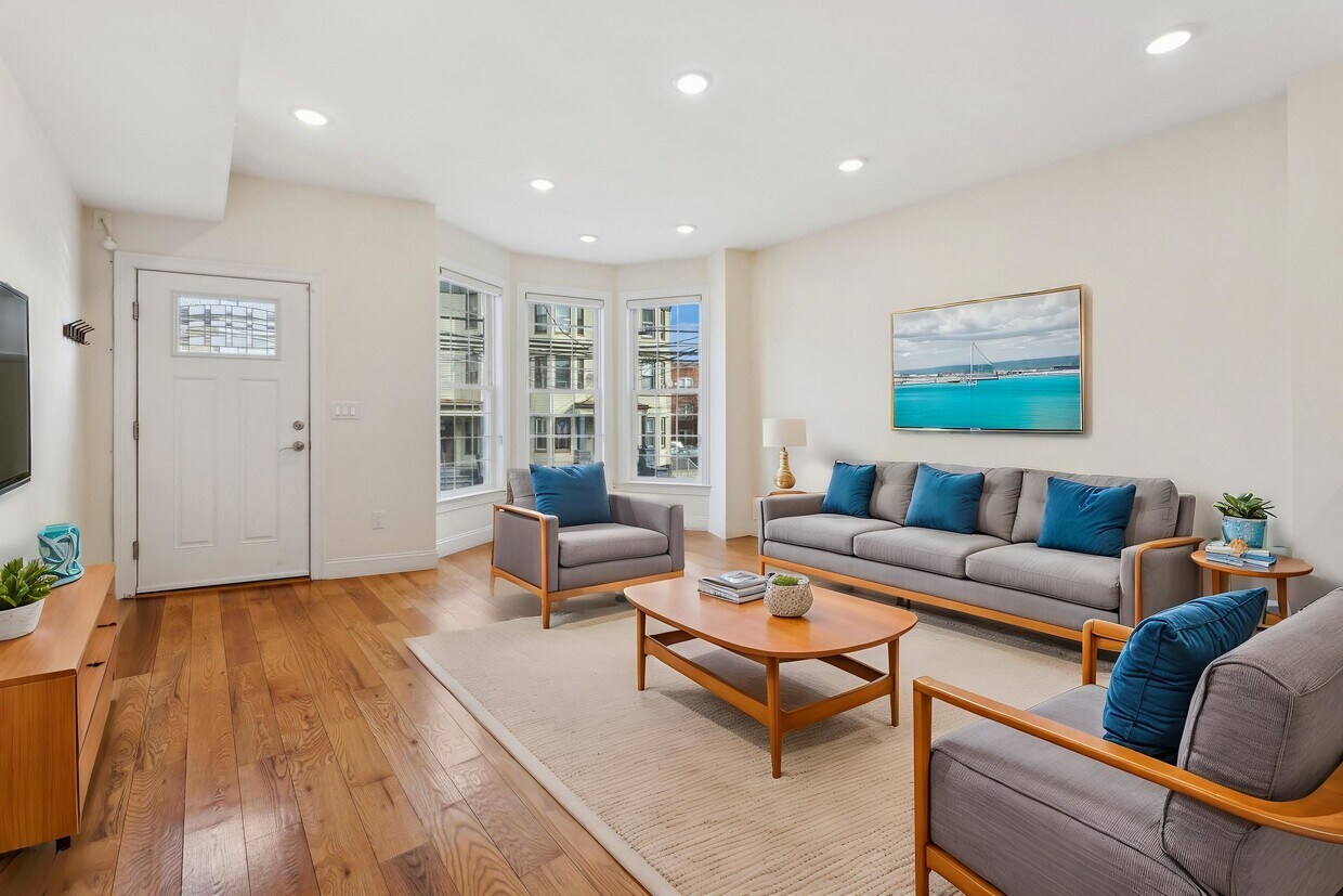 Foto principal - 489 Mercer St