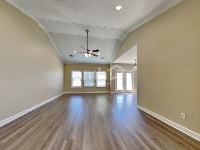 Building Photo - 113 Tolliver Ln