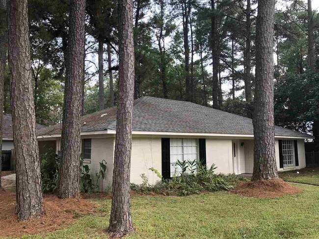 Building Photo - 308 Turtle Creek Dr