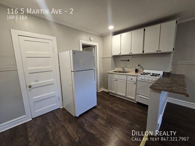 Foto del edificio - 116 S Martin Ave