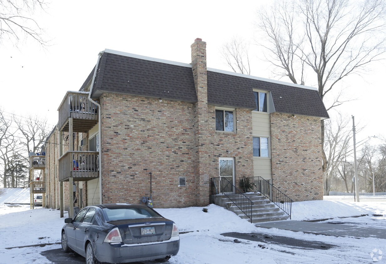 James Manor Apartaments - Otty Apartments