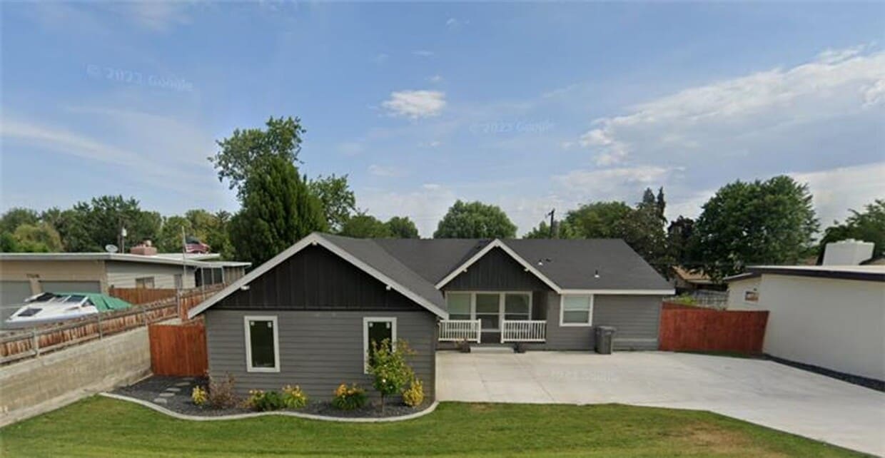 Primary Photo - Fully Remodeled Home in West Kennewick – Pets Welcome